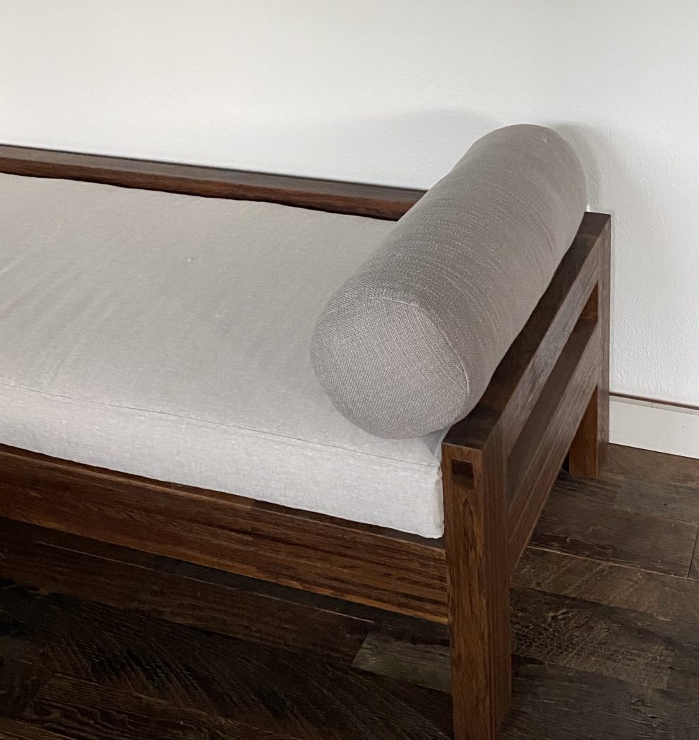 Bungalow Bench